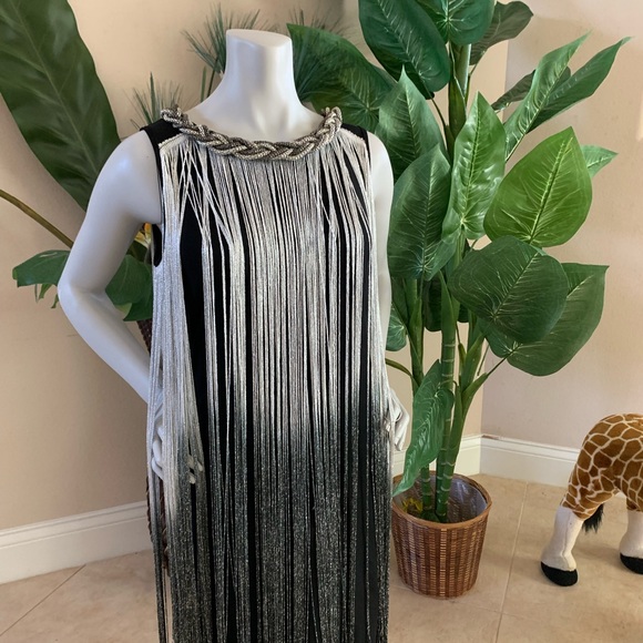 “Eden” dress with silver threads - Picture 5 of 9